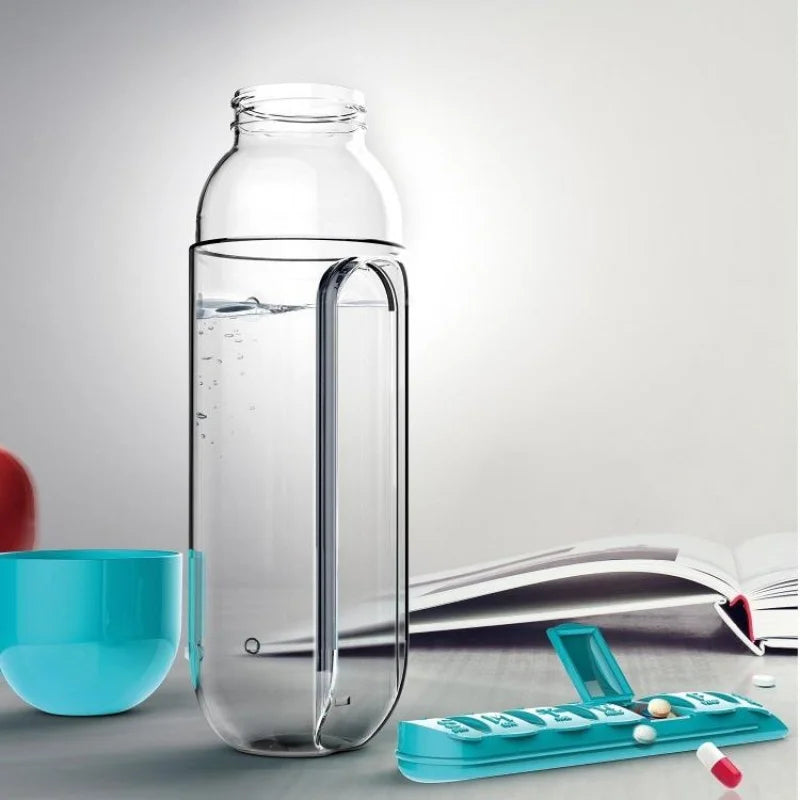 2-i-1 Vattenflaska & Pillerbox – BPA-fri